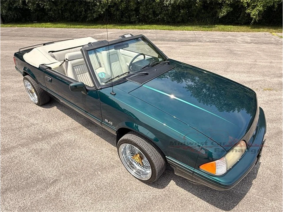 1990 Ford Mustang 3rd Gen - Image 23 of 31