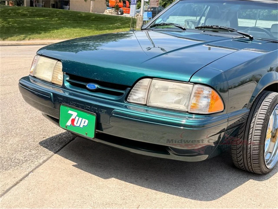1990 Ford Mustang 3rd Gen - Image 30 of 31