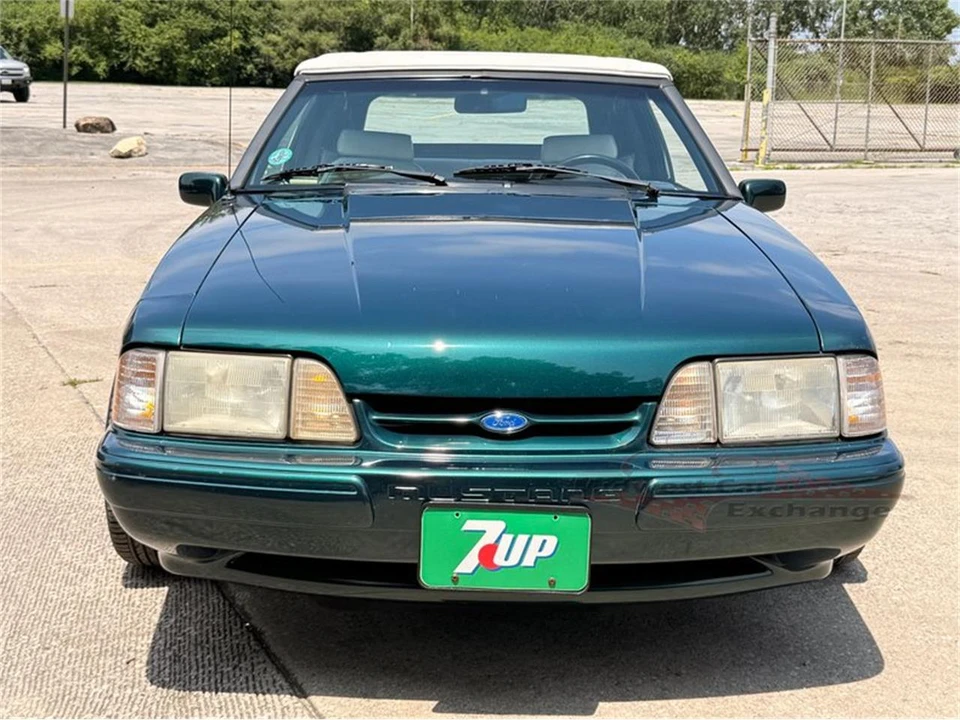 1990 Ford Mustang 3rd Gen - Image 5 of 31