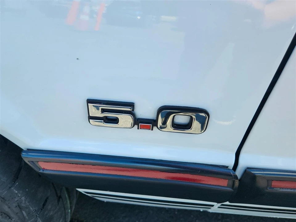 1990 Ford Mustang 3rd Gen - Image 27 of 31