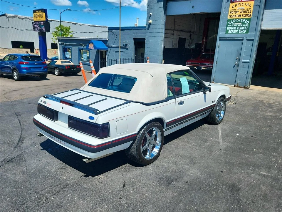 1990 Ford Mustang 3rd Gen - Image 29 of 31