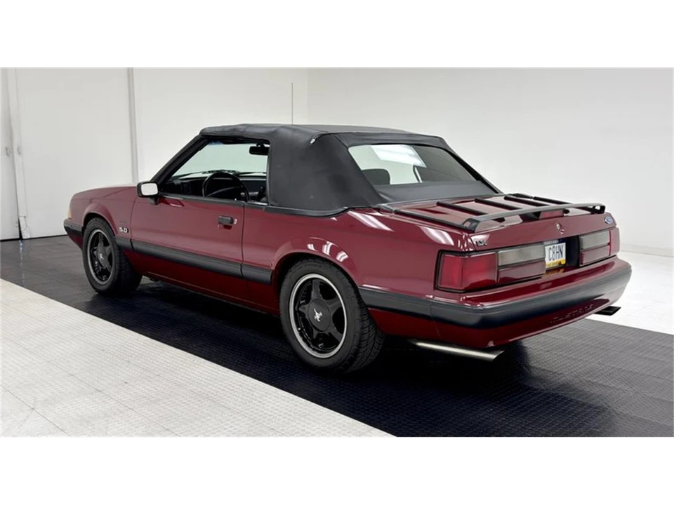 1990 Ford Mustang 3rd Gen - Image 5 of 31