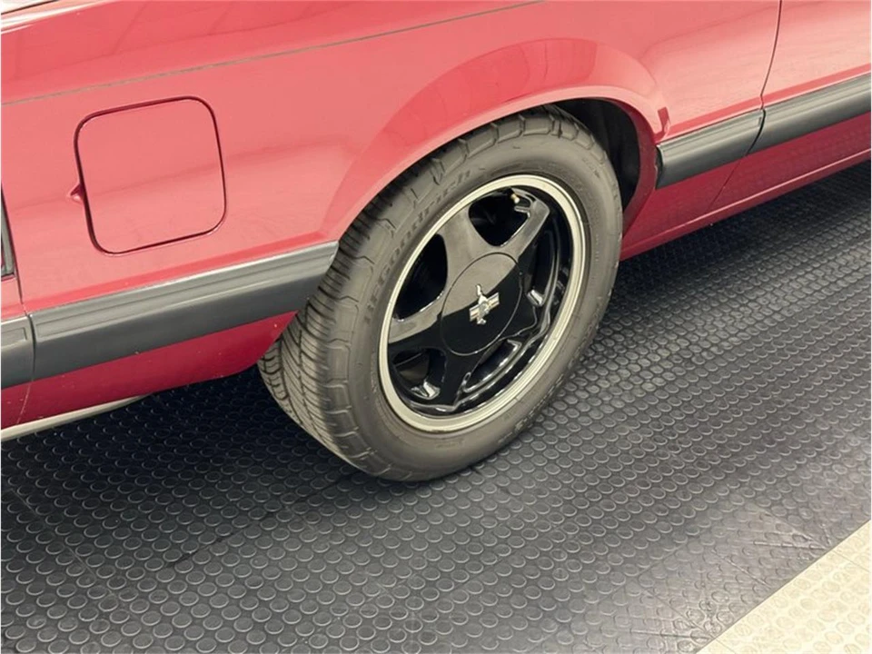 1990 Ford Mustang 3rd Gen - Image 22 of 31