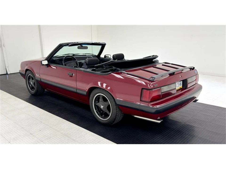 1990 Ford Mustang 3rd Gen - Image 6 of 31