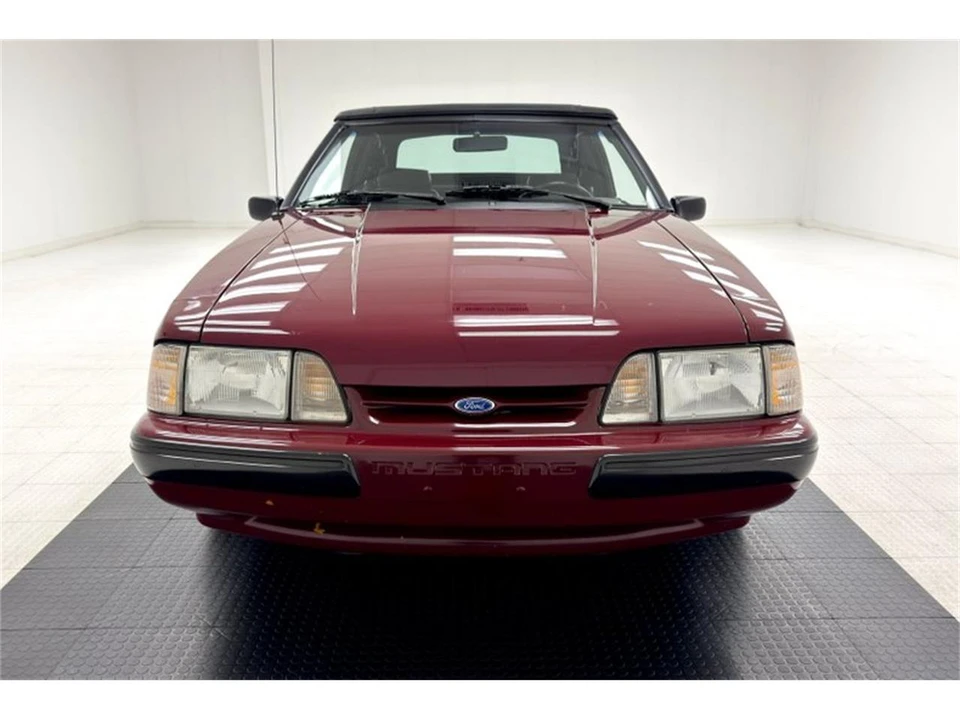 1990 Ford Mustang 3rd Gen - Image 11 of 31