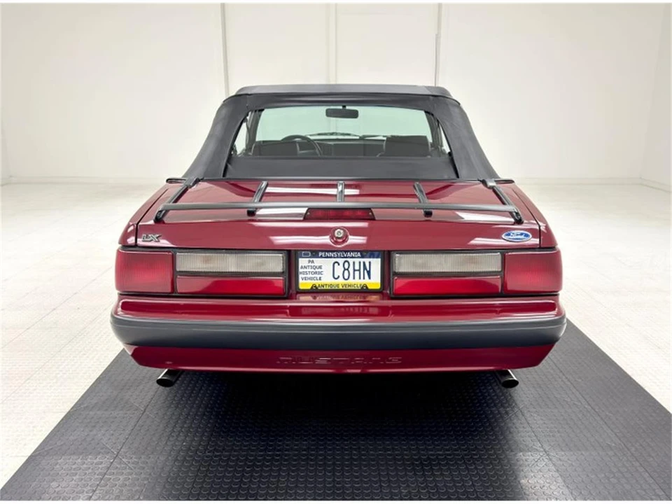 1990 Ford Mustang 3rd Gen - Image 7 of 31