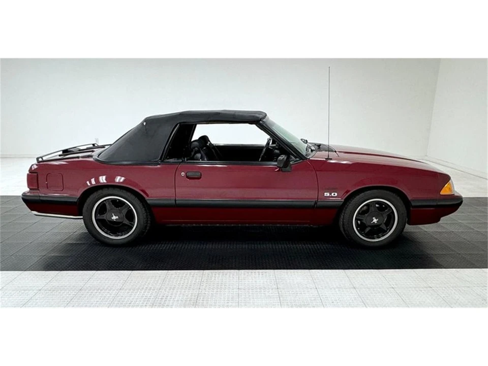 1990 Ford Mustang 3rd Gen - Image 9 of 31