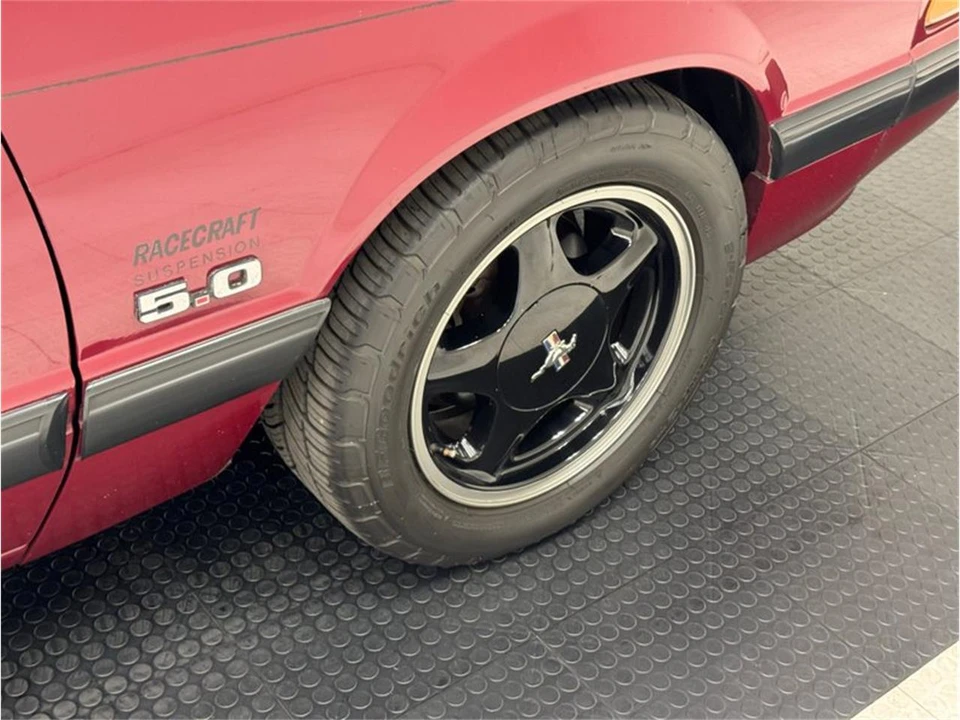 1990 Ford Mustang 3rd Gen - Image 24 of 31