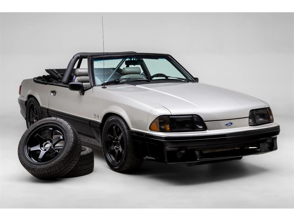 1990 Ford Mustang 3rd Gen - Image 13 of 31