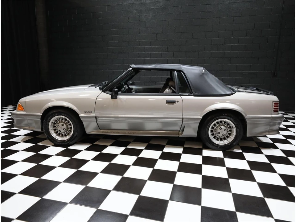 1990 Ford Mustang 3rd Gen - Image 7 of 31