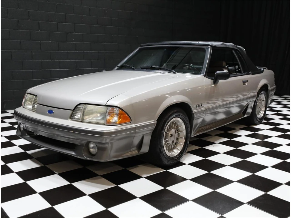 1990 Ford Mustang 3rd Gen - Image 6 of 31