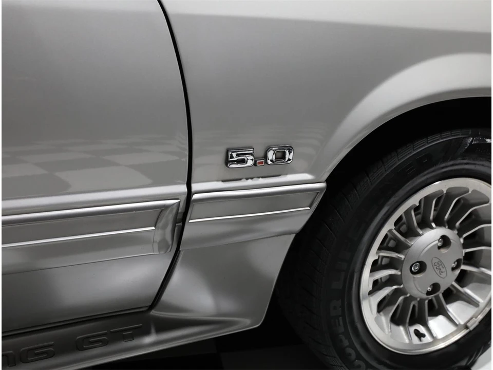 1990 Ford Mustang 3rd Gen - Image 22 of 31