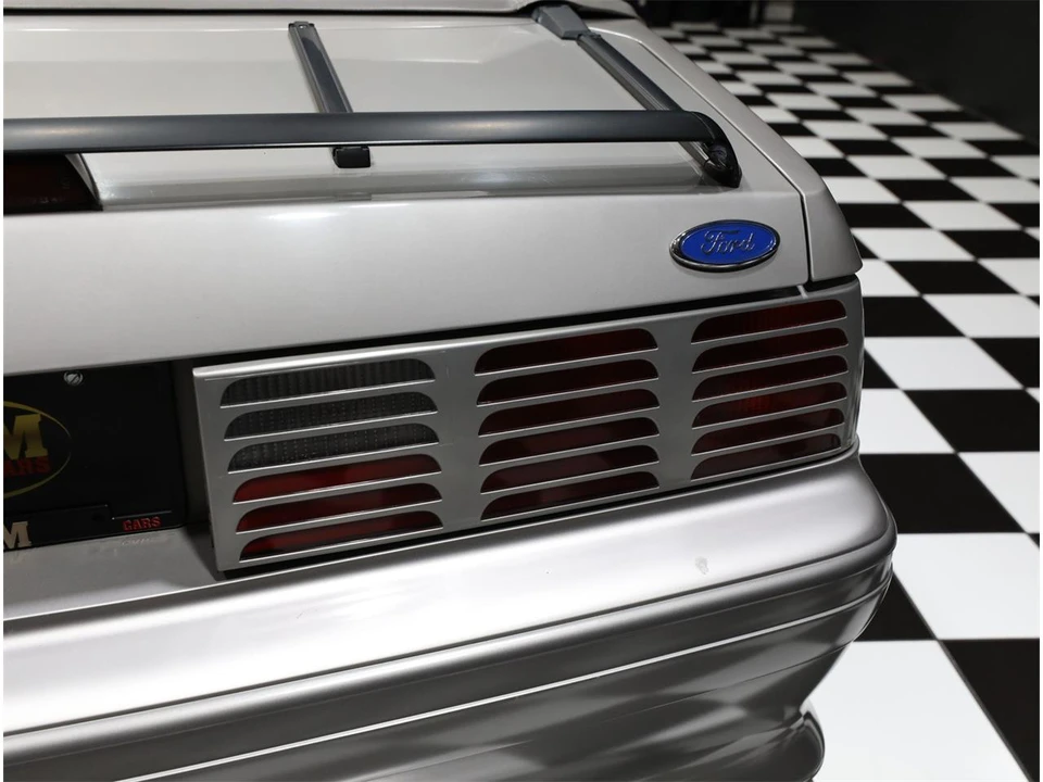 1990 Ford Mustang 3rd Gen - Image 28 of 31