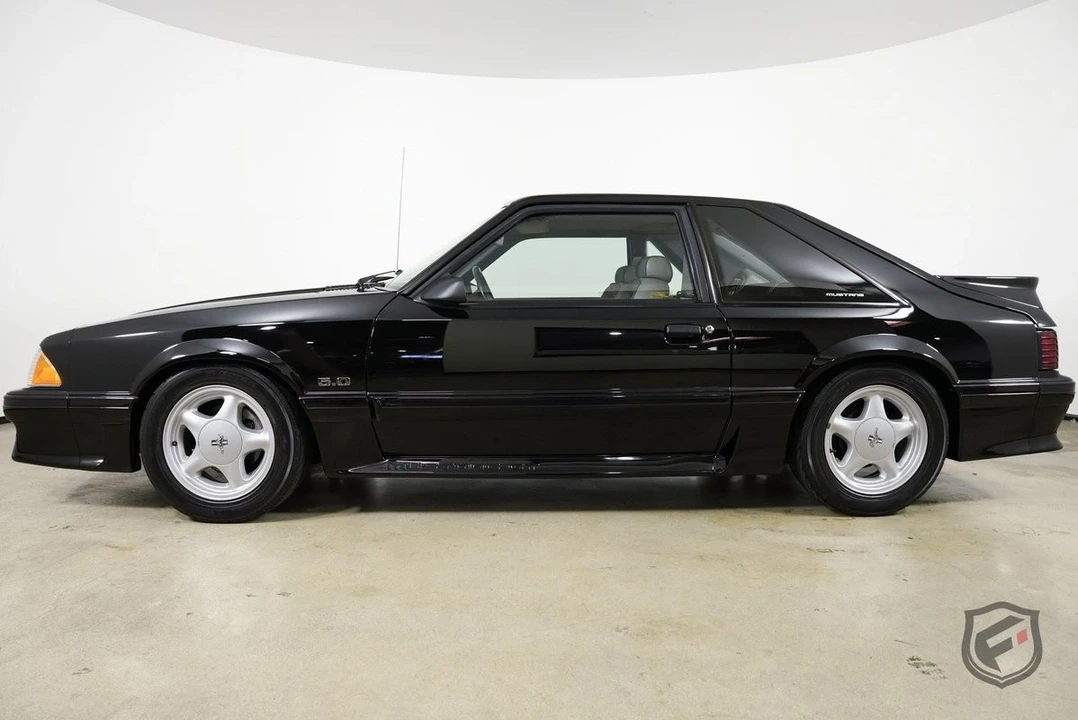 1990 Ford Mustang GT 3rd Gen - Image 6 of 12