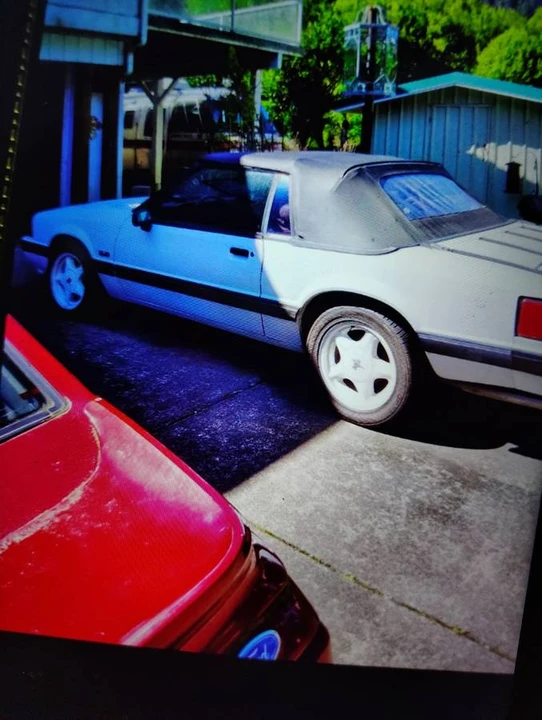 1990 Ford Mustang 3rd Gen - Image 2 of 2