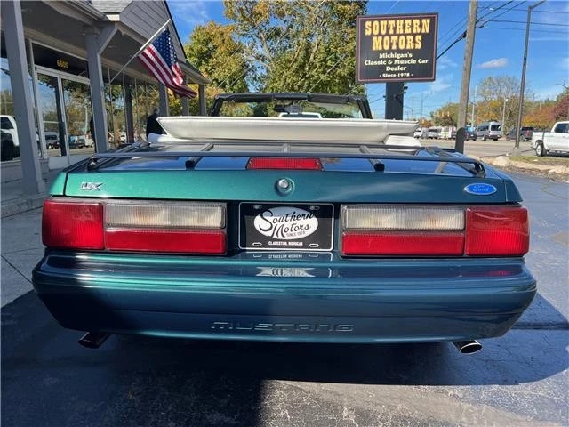 1990 Ford Mustang GT 3rd Gen - Image 20 of 21