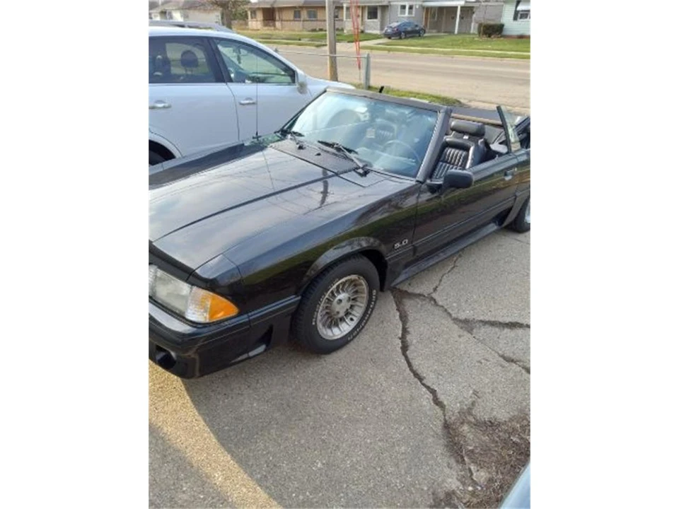 1990 Ford Mustang 3rd Gen - Image 7 of 11