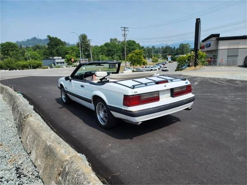 1990 Ford Mustang 3rd Gen - Image 5 of 6