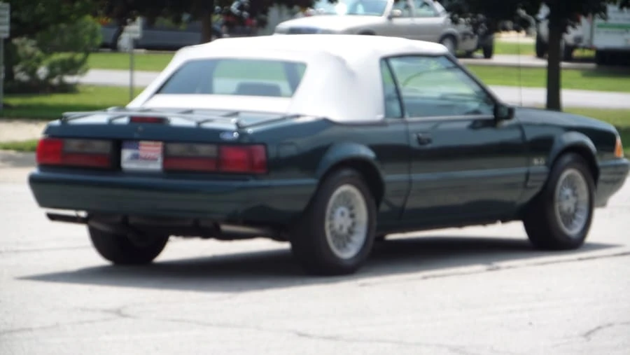 1990 Ford Mustang 3rd Gen - Image 2 of 4