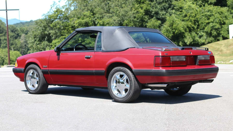 1990 Ford Mustang 3rd Gen - Image 8 of 29
