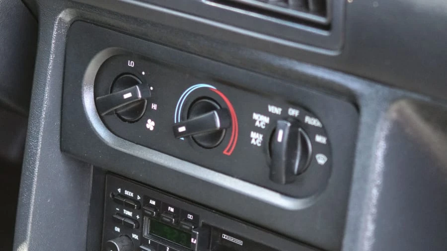 1990 Ford Mustang 3rd Gen - Image 16 of 29