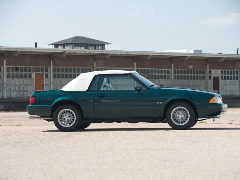 1990 Ford Mustang 3rd Gen - Image 6 of 18