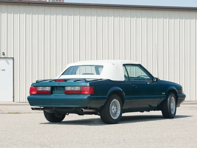 1990 Ford Mustang 3rd Gen - Image 3 of 18