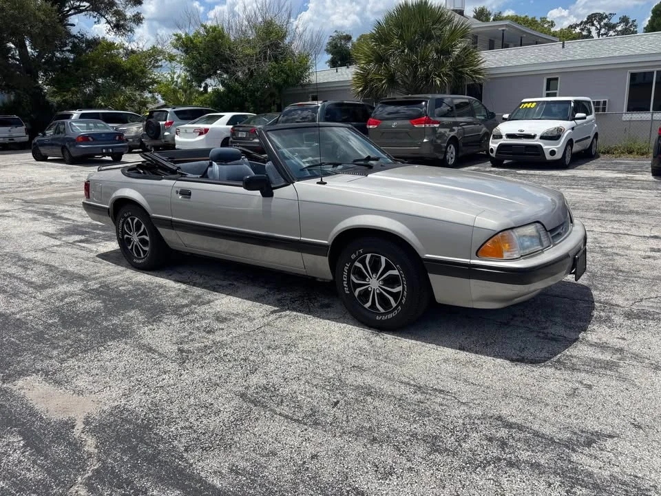 1990 Ford Mustang 3rd Gen - Image 6 of 18