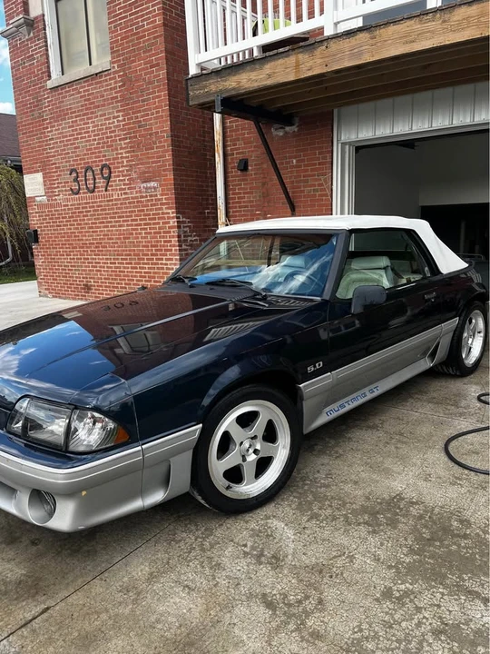 1990 Ford Mustang 3rd Gen - Image 2 of 11