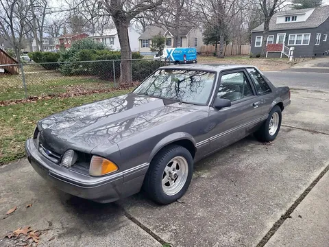 1990 Ford Mustang Coupe