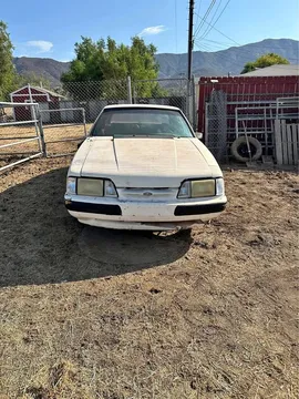 1990 Ford Mustang Coupe 2D