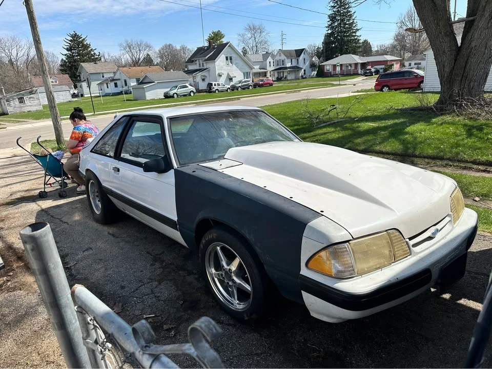 1990 Ford Mustang 3rd Gen - Image 2 of 8
