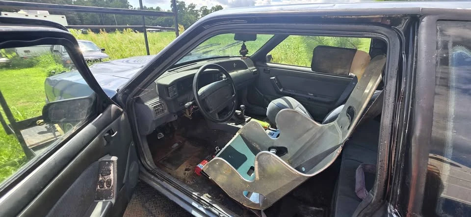 1990 Ford Mustang 3rd Gen - Image 2 of 3