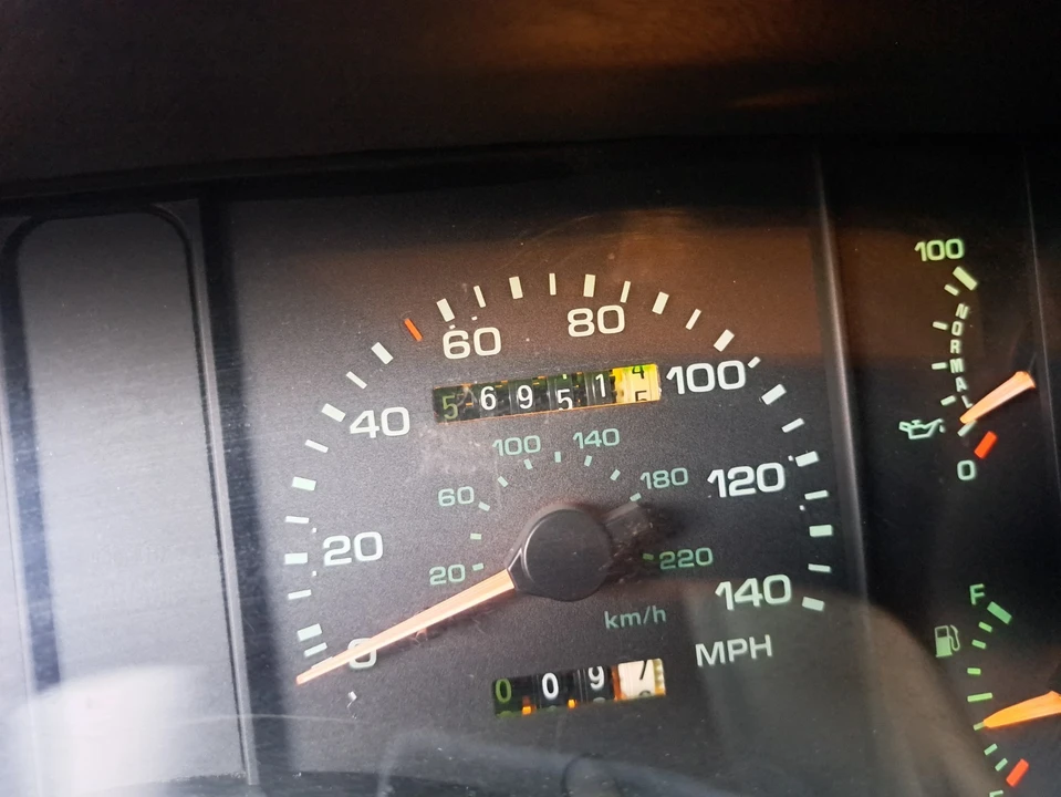1990 Ford Mustang GT 3rd Gen - Image 11 of 21