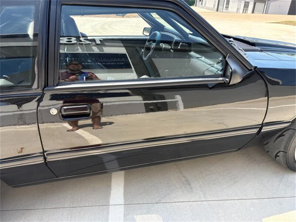 1990 Ford Mustang GT 3rd Gen - Image 17 of 31