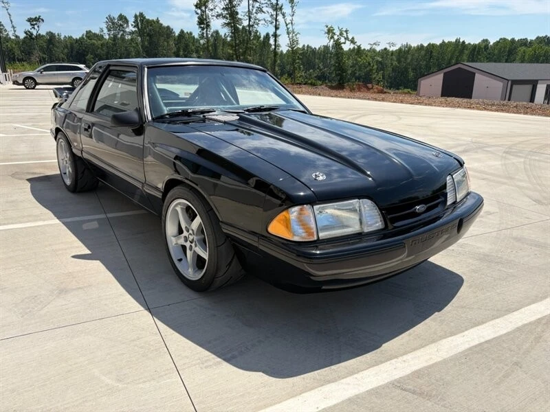 1990 Ford - Image 2 of 31