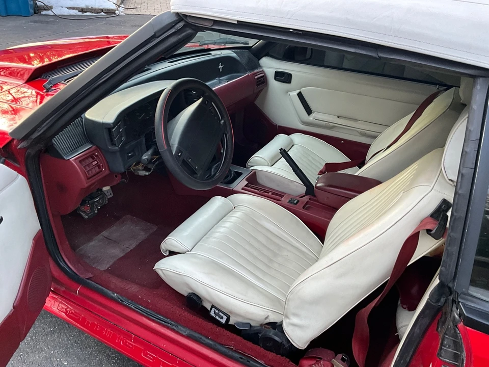 1990 Ford Mustang GT 3rd Gen - Image 15 of 18