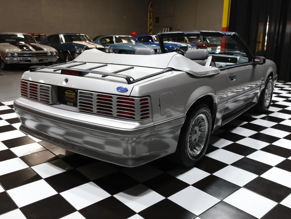 1990 Ford Mustang GT 3rd Gen - Image 25 of 31