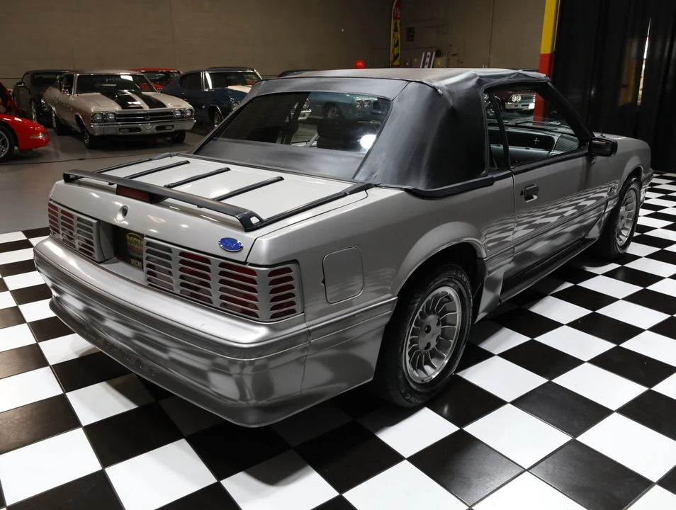 1990 Ford Mustang GT 3rd Gen - Image 10 of 31