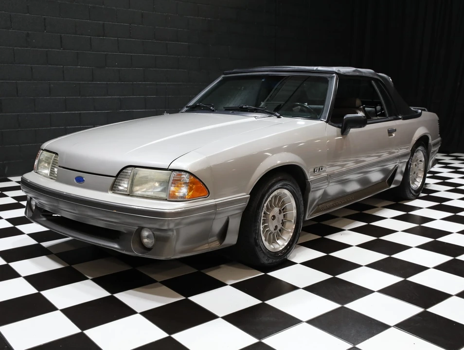 1990 Ford Mustang GT 3rd Gen - Image 6 of 31