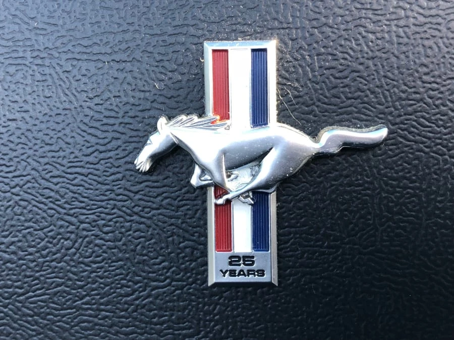 1990 Ford Mustang GT 3rd Gen - Image 6 of 12