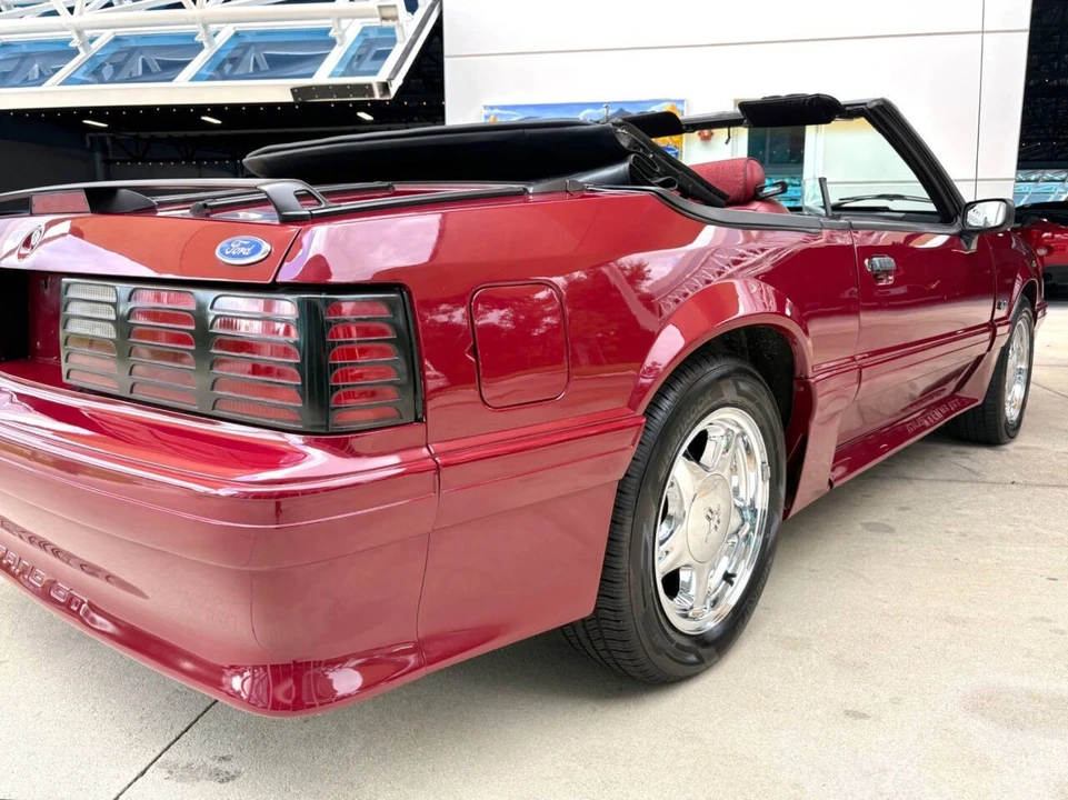 1990 Ford Mustang GT 3rd Gen - Image 15 of 21