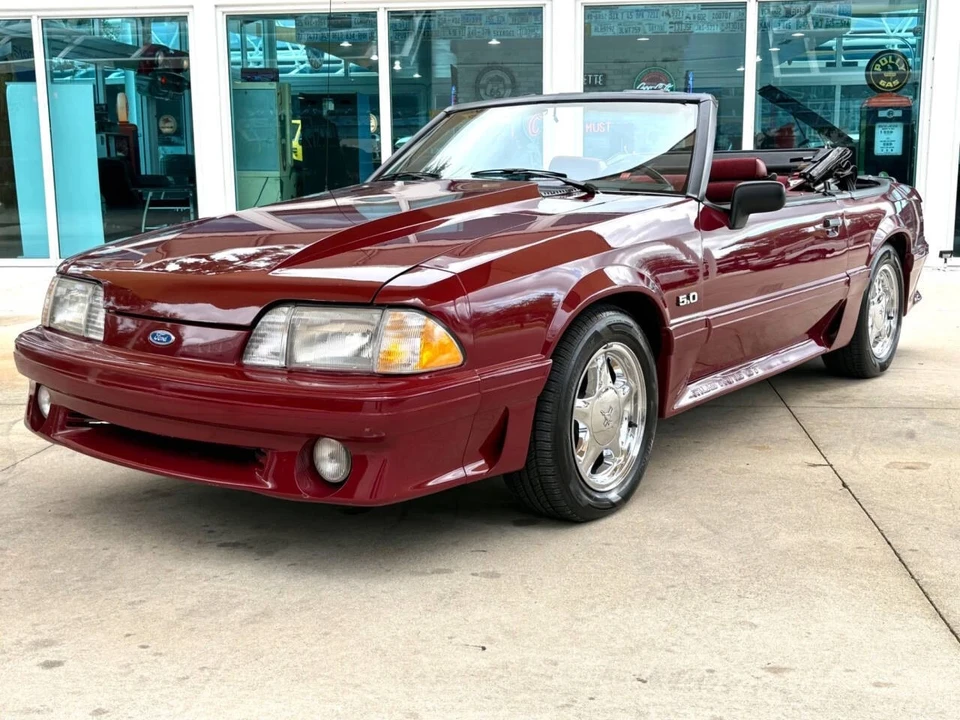 1990 Ford Mustang GT 3rd Gen - Image 10 of 12