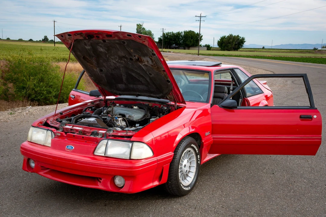 1990 Ford Mustang GT 3rd Gen - Image 7 of 31