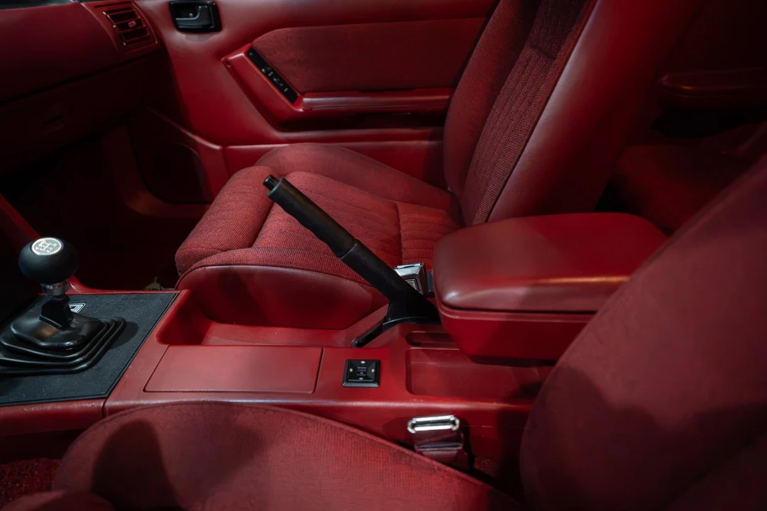 1990 Ford Mustang GT 3rd Gen - Image 19 of 31