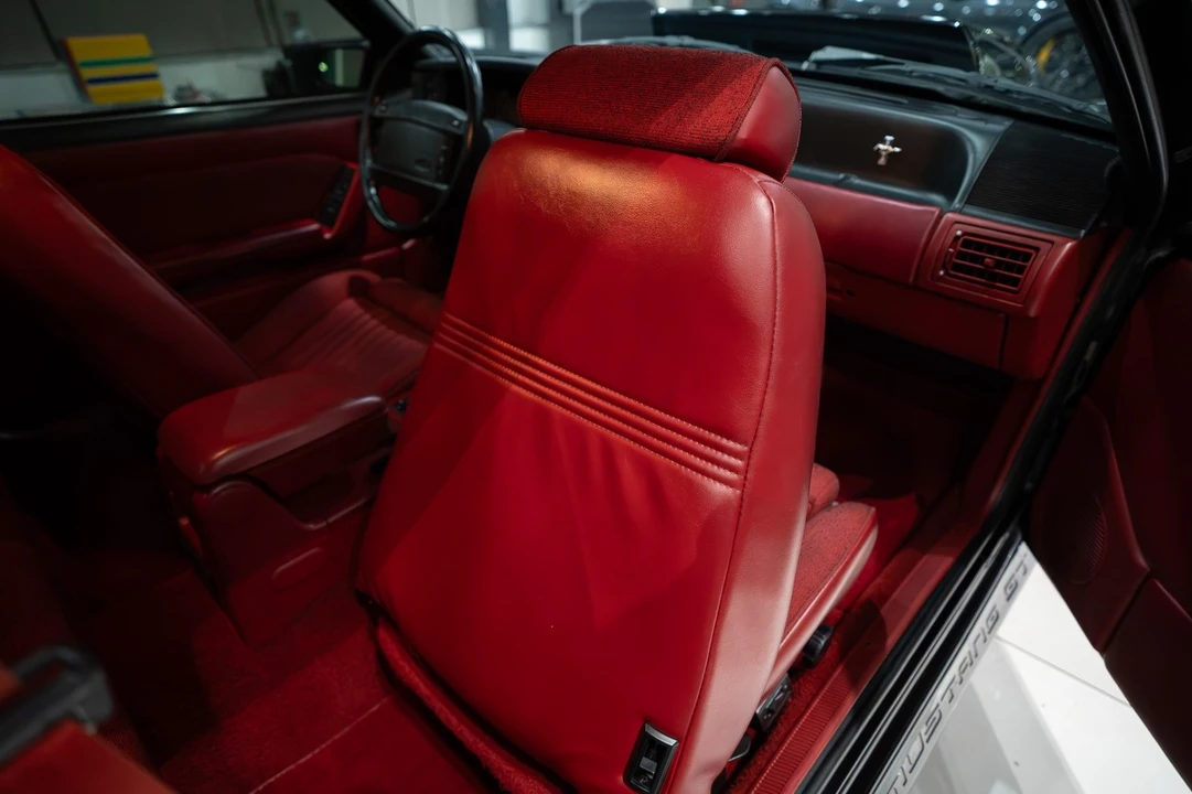 1990 Ford Mustang GT 3rd Gen - Image 25 of 31