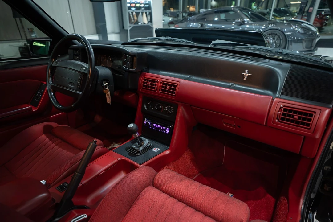 1990 Ford Mustang GT 3rd Gen - Image 21 of 31