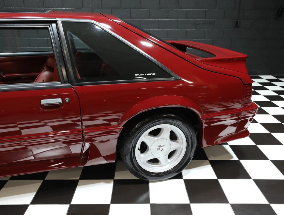 1990 Ford Mustang GT 3rd Gen - Image 29 of 31