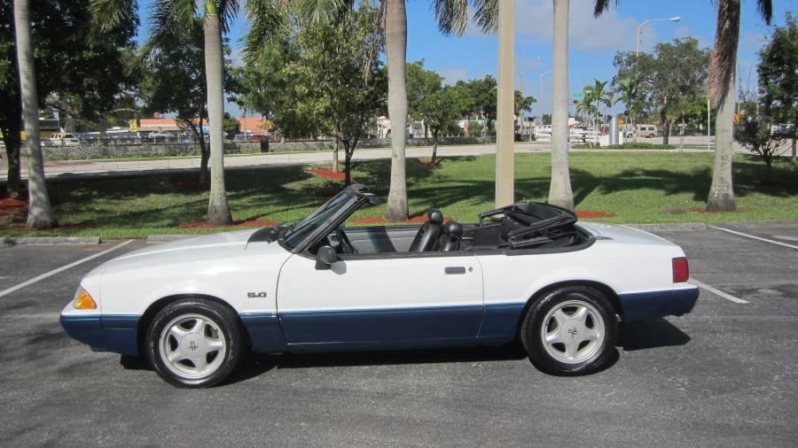 1990 Ford Mustang GT 3rd Gen - Image 2 of 7