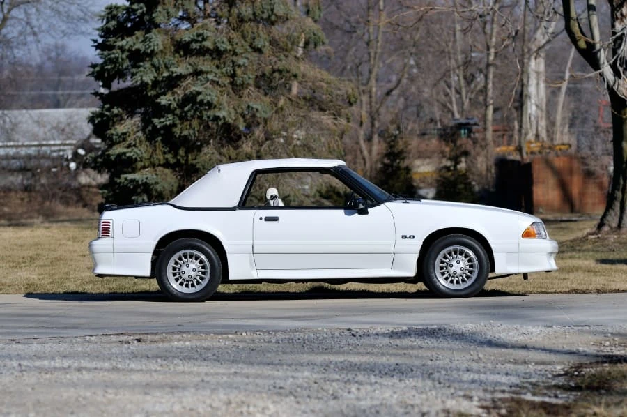 1990 Ford Mustang GT 3rd Gen - Image 2 of 11